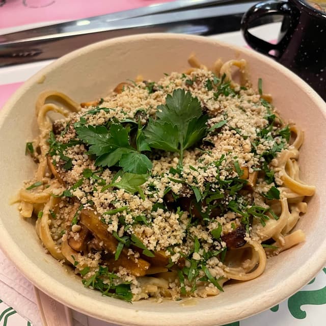 Photo du plat “Shroomy Alfredo pasta”