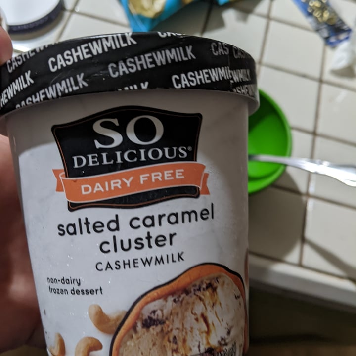 review photo of So Delicious Dairy Free Salted Caramel Cluster Cashewmilk Frozen Dessert shared by @hipptripp on 14 Dec 2021 - review