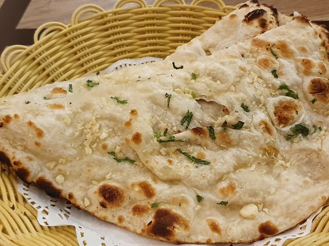 Photo of the dish “Garlic Naan”