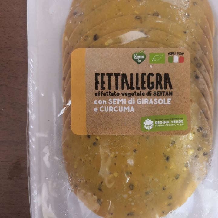 review photo of Fettallegra Affettato di seitan con curcuma e semi di girasole shared by @sandraprn on 13 Apr 2021 - review