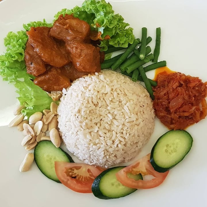 photo of LN FORTUNATE COFFEE MALAYSIA 幸福咖啡 Nasi X Lemak shared by @gretchforveg on  30 Sep 2019 - review