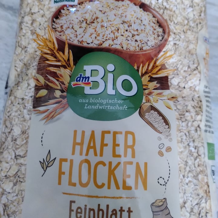 photo of dmBio Hafer flocken shared by @walkabout-veg on  13 Mar 2022 - review