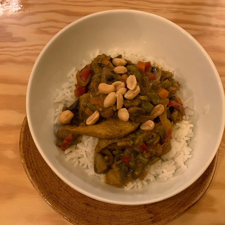 photo of Entre Pedras Café Bar Vegano Curry thai con heura shared by @titoleas on  19 Oct 2021 - review