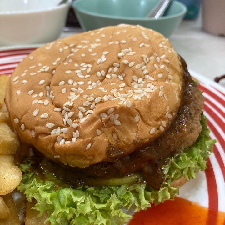 photo of Greendot Rivervale Mall (Take-away Only) Crunchy Soy Burger shared by @fulfilling on  21 Dec 2021 - review