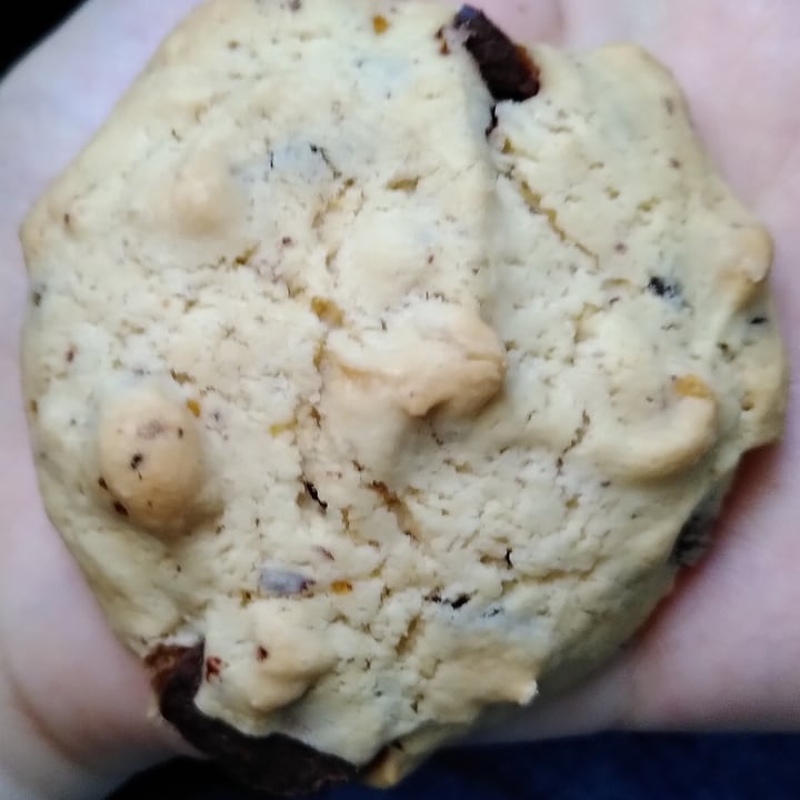 photo of My Green Pastry Hazelnut Chocolate Chip Cookie shared by @dukesilver on  07 Oct 2020 - review
