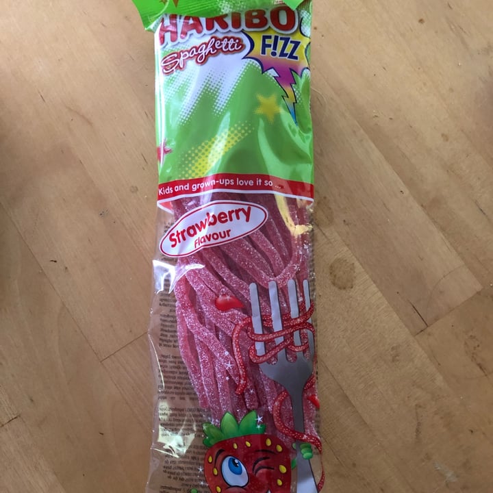 photo of Haribo Spaghetti strawberry shared by @ambra95 on  31 Oct 2021 - review