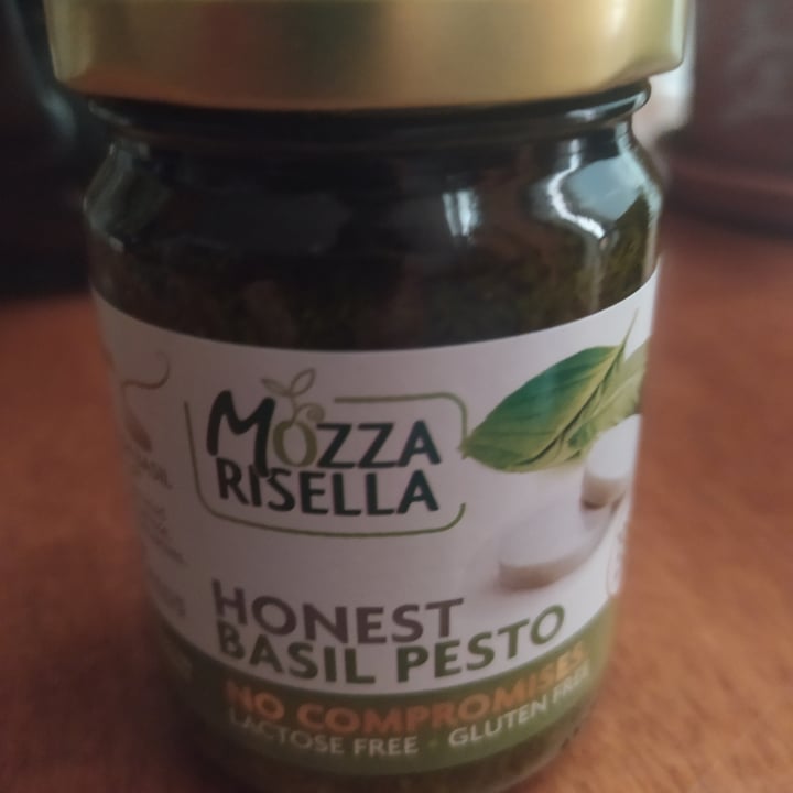 photo of Mozzarisella Honest basil pesto shared by @pollyb on  20 Jul 2022 - review