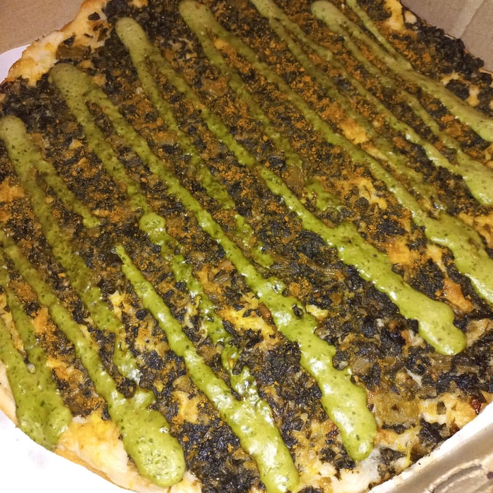 photo of Pizza Vegana Castelar Pizza verdolaga shared by @maguix on  26 May 2022 - review