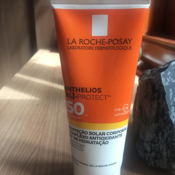 photo of La Roche-Posay bloqueador  solar 50 shared by @mariacasaca on  14 Jun 2022 - review