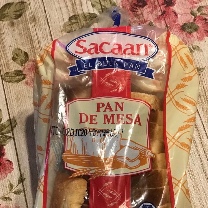 photo of Sacaan Pan de mesa shared by @julialonso on  28 Nov 2020 - review