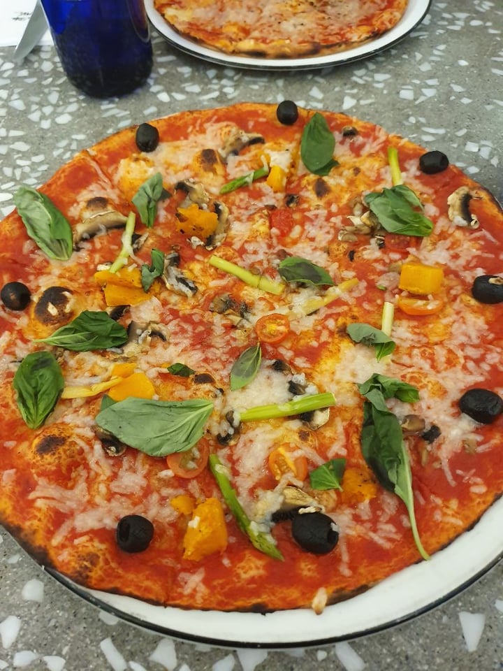 photo of PizzaExpress Veganized Giardiniera Pizza shared by @adiventurousvegan on  01 Aug 2019 - review