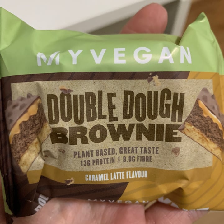 review photo of MYVEGAN Double Dough Brownie shared by @camilamp on 12 Dec 2022 - review