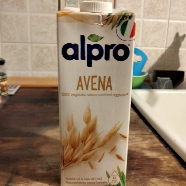 review photo of Alpro Alpro avena shared by @cchiara98 on 12 May 2022 - review