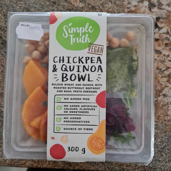 photo of Simple Truth Chickpea and Quinoa bowl shared by @gloomyvegan on  29 Oct 2021 - review