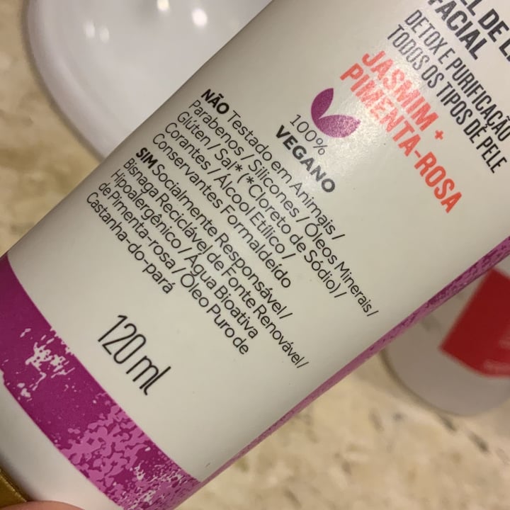 photo of Vegan by Needs Gel de limpeza shared by @catug on  29 Jan 2022 - review