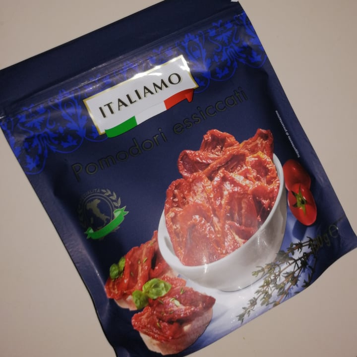 photo of Italiamo Pomodori essiccati shared by @jeythealien on  01 Oct 2021 - review