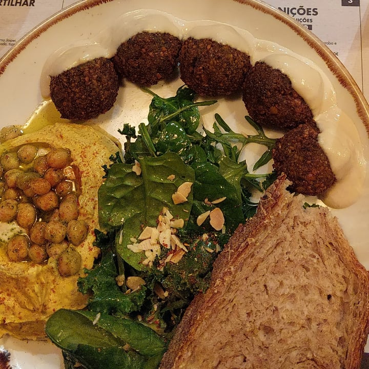 photo of Honest Greens Parque das Nações Falafel With Tahini Dressing shared by @annabi90 on  02 Apr 2022 - review