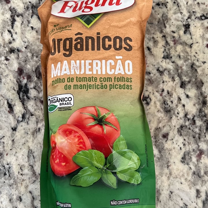 photo of Fugini Orgânicos molho de tomate com folhas de Manjericão shared by @kbraune on  20 May 2022 - review