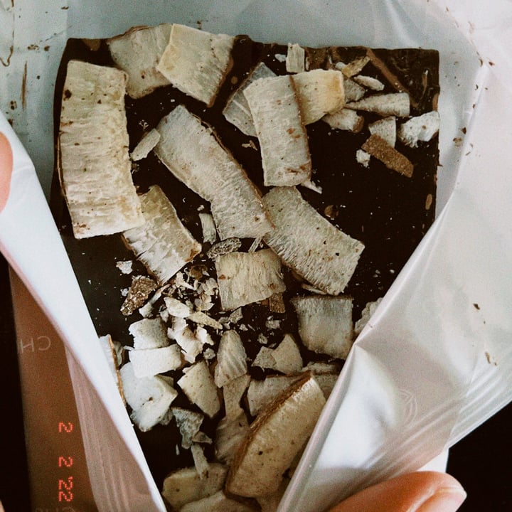 review photo of ChocoLife 67% de Cacau com Coco em lascas e Cupuaçu shared by @eloveg on 05 Feb 2022 - review
