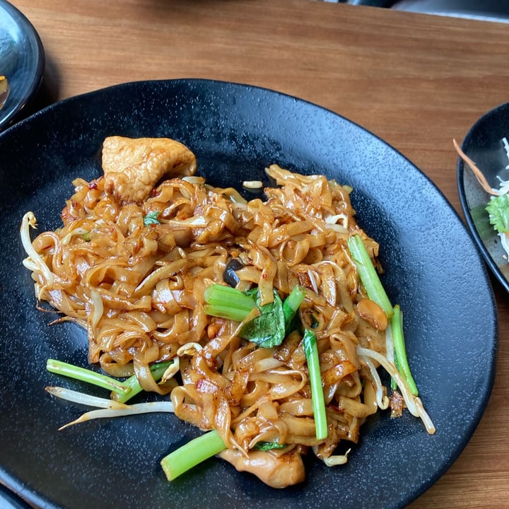 photo of Leaf Corner Penang Char Kway Teow shared by @rizhaow on  05 Oct 2021 - review
