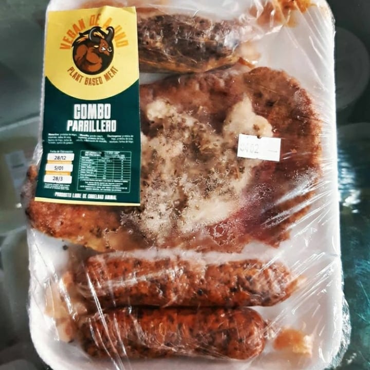 photo of Vegan de A Uno Combo Parrivegan shared by @juantoniolo on  16 Mar 2021 - review