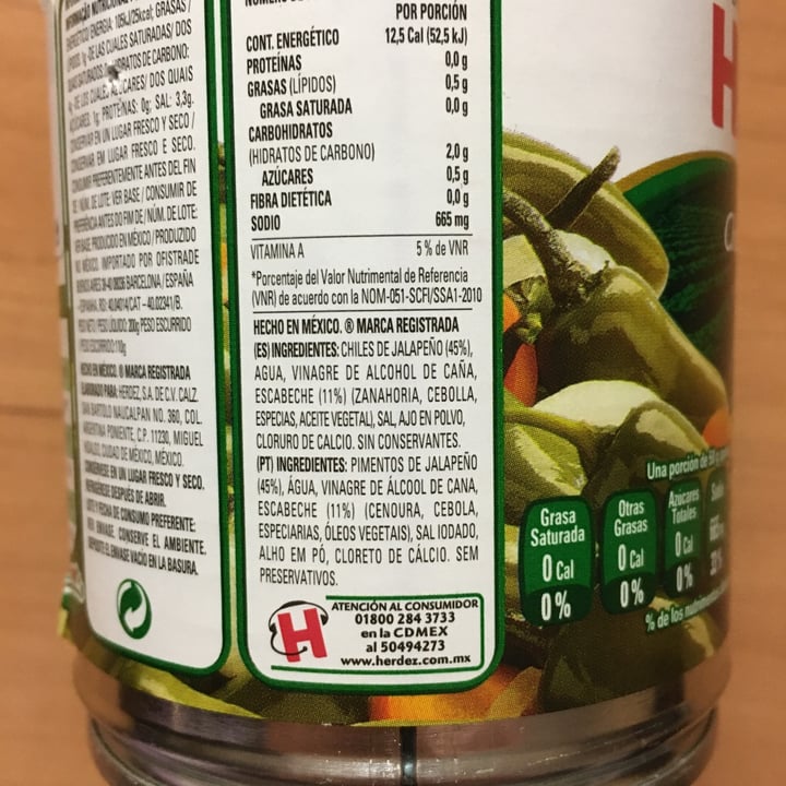 photo of Herdez Jalapeños Enteros shared by @comocomervegetales on  17 Oct 2020 - review