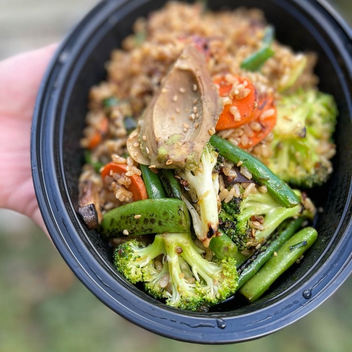 photo of True Food Kitchen Teriyaki Quinoa Bowl shared by @lizmaselli on  24 Dec 2020 - review