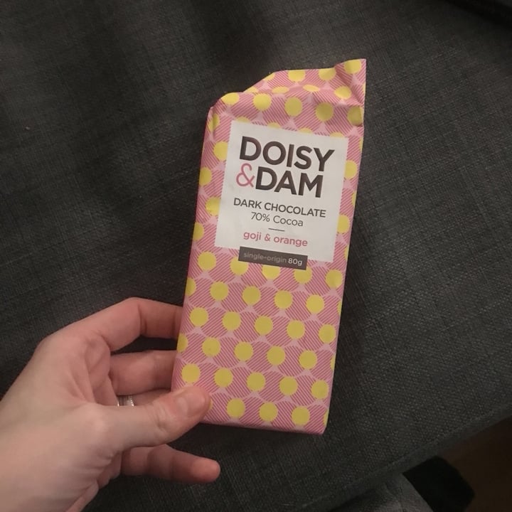 photo of Doisy & Dam 70% dark chocolate, goji and orange shared by @lowwaste0plantbased on  06 Feb 2020 - review