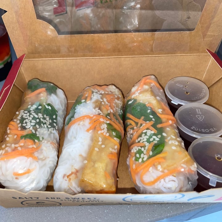 photo of Roll'd Macquarie Centre Tofu Rice paper roll shared by @soldaddy on  11 Sep 2021 - review