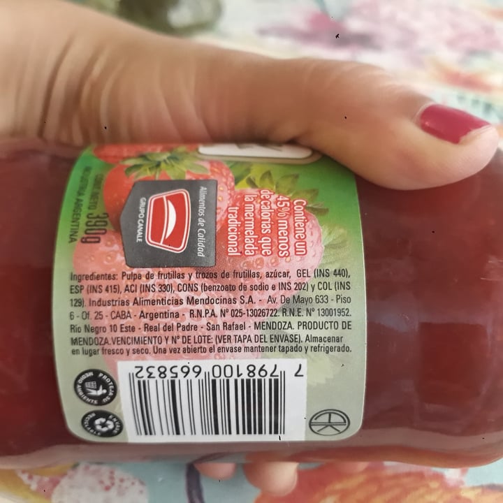 photo of Canale Mermelada De Frutilla shared by @veganargentin on  25 Jan 2021 - review