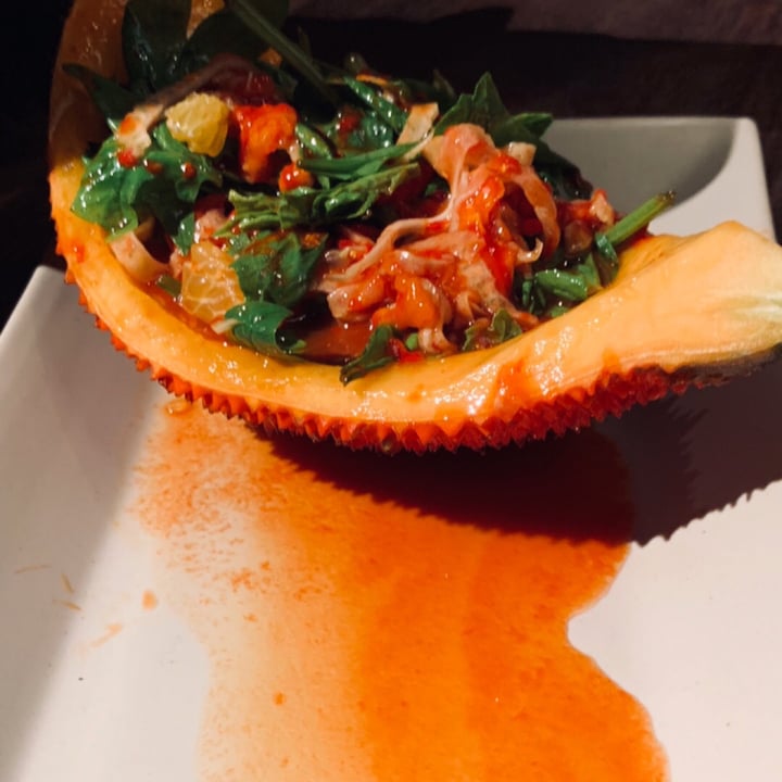 review photo of Hum Vegetarian, Garden & Restaurant Spinach In Gac Fruit Sauce shared by @fi-iv on 22 Sep 2019 - review