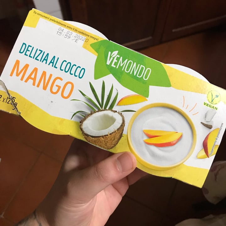 photo of Vemondo Delizia al Cocco Mango shared by @mattmask on  03 Feb 2022 - review