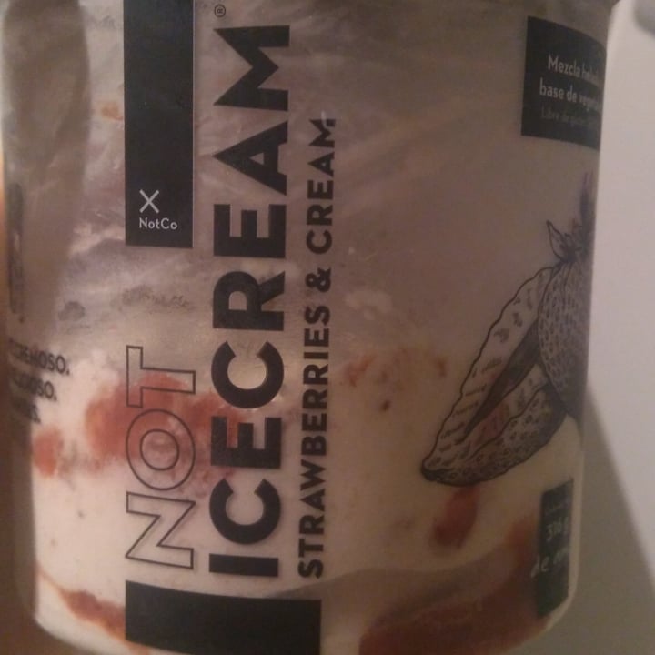 review photo of NotCo Not Icecream Strawberries & Cream shared by @andremoti on 15 Nov 2020 - review