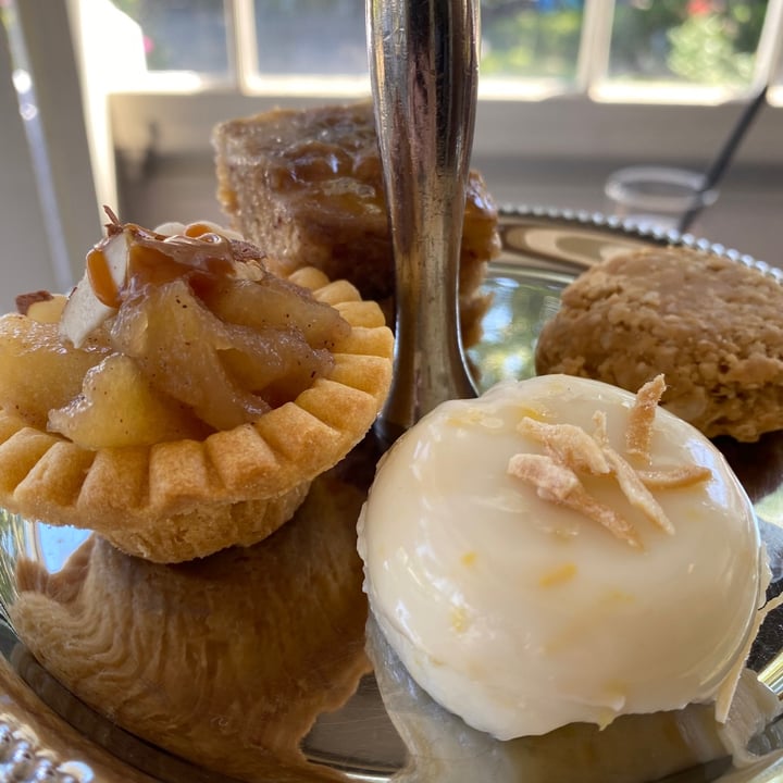 photo of Pendray Inn and Tea House Vegan afternoon Tea shared by @veganskaz on  19 Aug 2021 - review