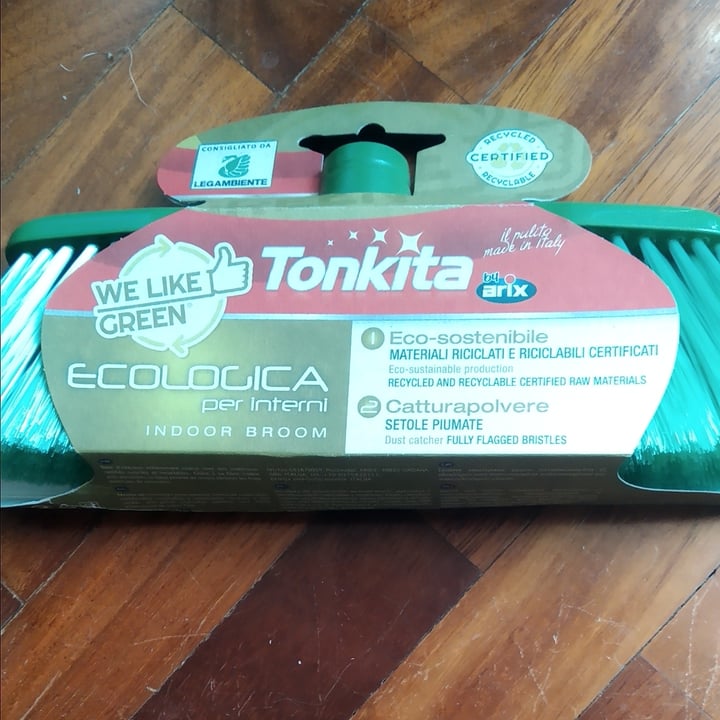 photo of tonkita tonkita scopa ecologica shared by @jerrymouse on  25 Jun 2022 - review