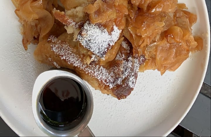 review photo of Thyme & Tonic Stuffed apple French Toast shared by @ryannelong on 28 Sep 2020 - review