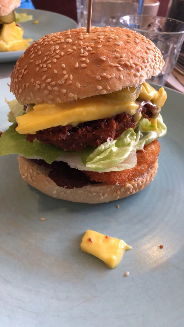 review photo of Grater Goods Deli The Goods Burger shared by @kela on 04 Jan 2020 - review