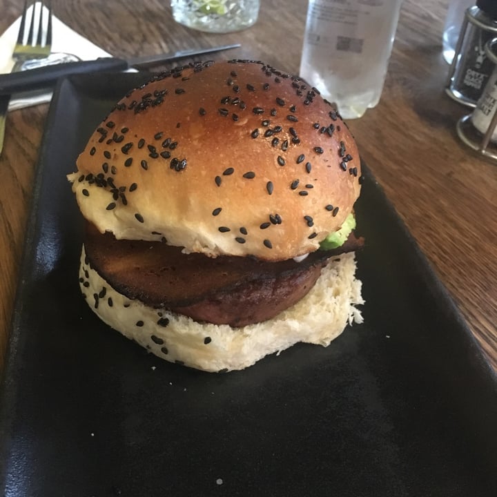 photo of Hudsons The Burger Joint (Gardens) The Houdini shared by @bexcowie on  27 Jul 2020 - review