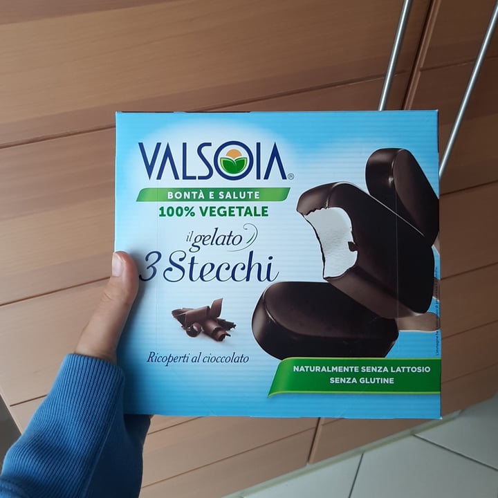 photo of Valsoia 3 Stecchi di gelato shared by @martattack on  18 Aug 2022 - review