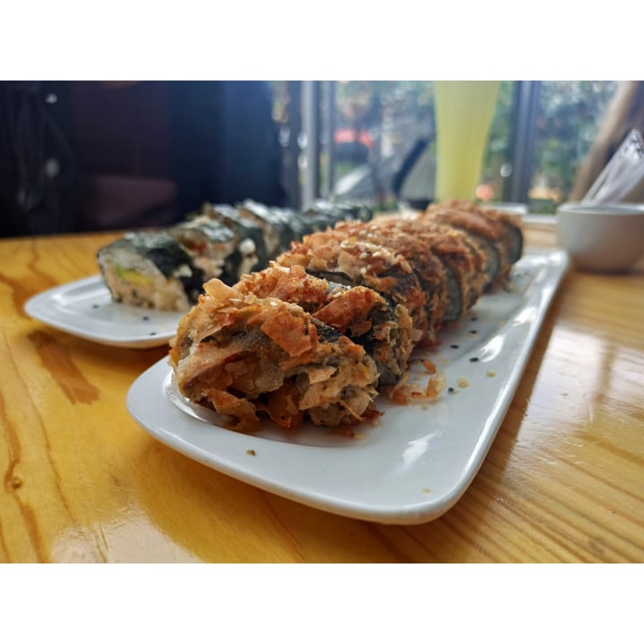 photo of Gori San Vegan Food Sushi crunchy shared by @gissellearthling on  23 Mar 2022 - review