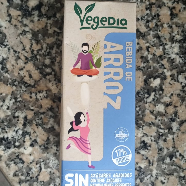 photo of Vegedia Bebida de arroz shared by @titoherbito on  08 Jun 2022 - review