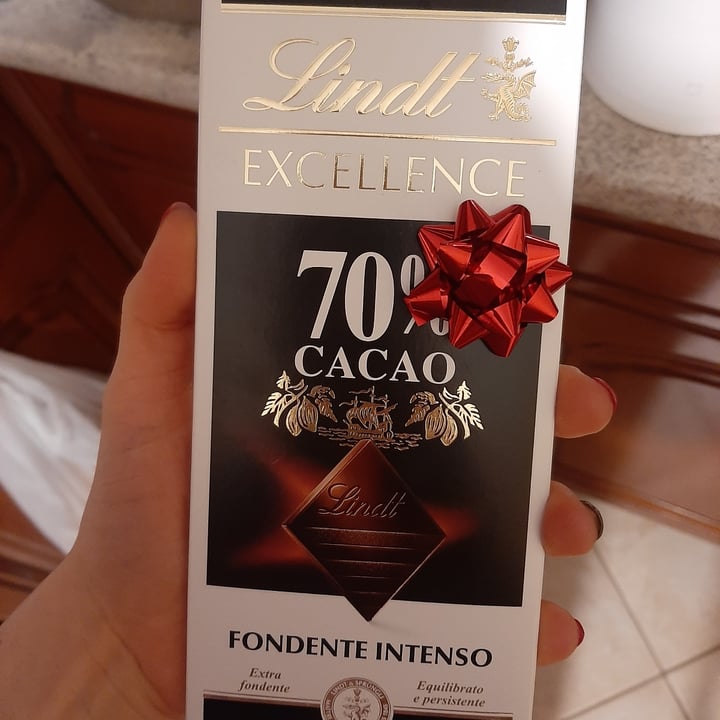 photo of Lindt 70% Cacao Fondente Intenso shared by @atlantis on  06 Jan 2022 - review