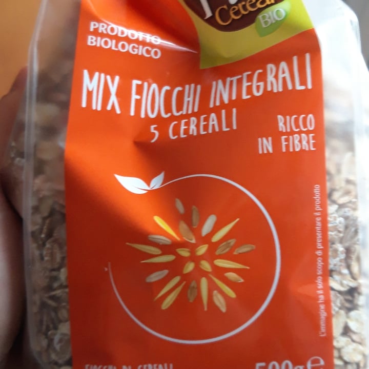 photo of Più  cereali bio Mix Fiocchi Integrali shared by @romanafranci on  16 Mar 2022 - review
