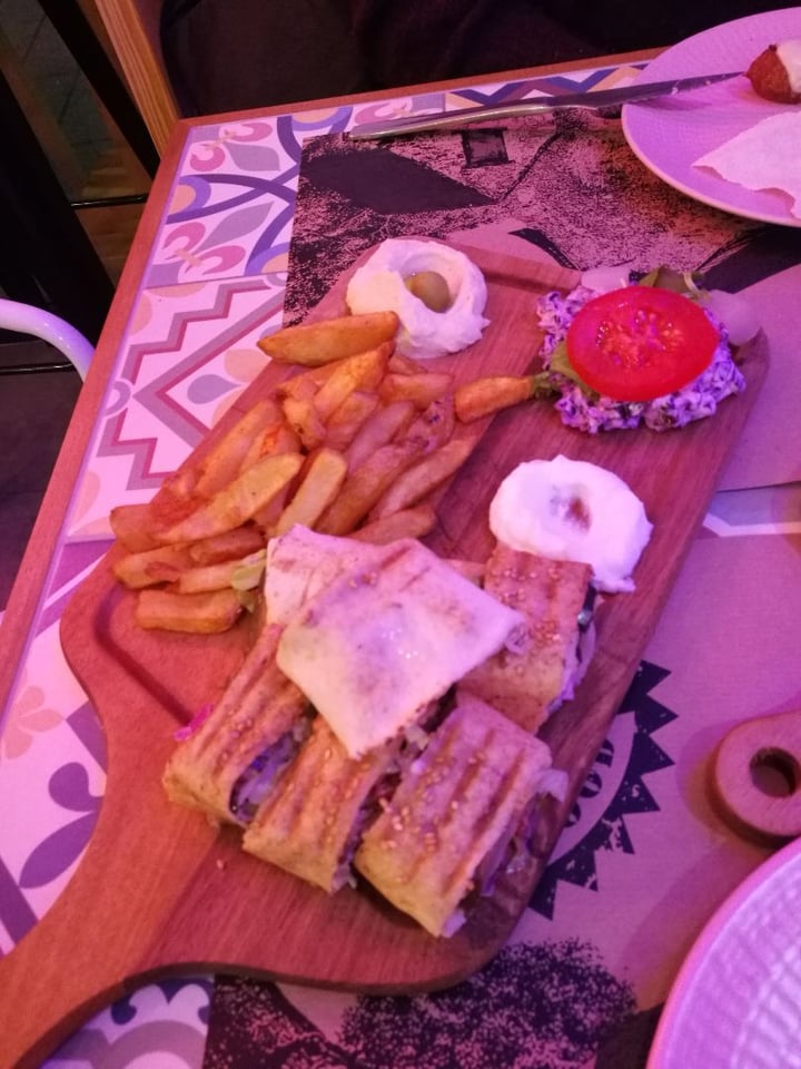 review photo of Ghalboun Village Sandwich Ghalboun shared by @ferlznn on 19 Nov 2019 - review
