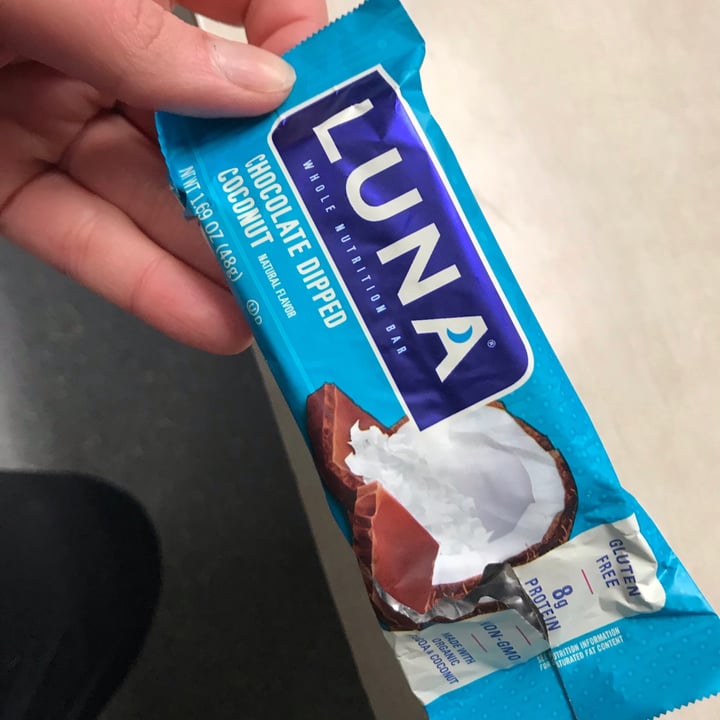 photo of LUNA Chocolate Dipped Coconut Bar shared by @catsgoodnight on  14 Feb 2021 - review
