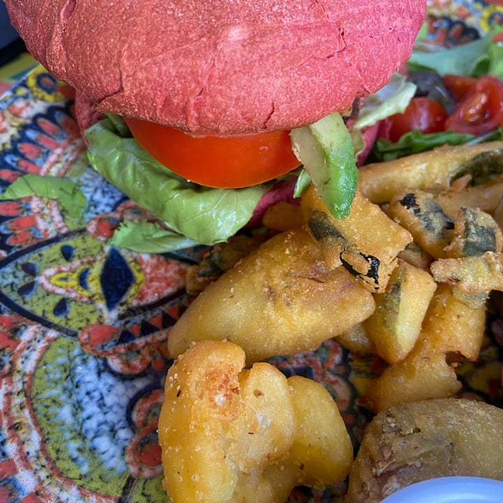 photo of Seventh Mexican Restaurant Vegan Burger shared by @federego77 on  03 Jun 2022 - review