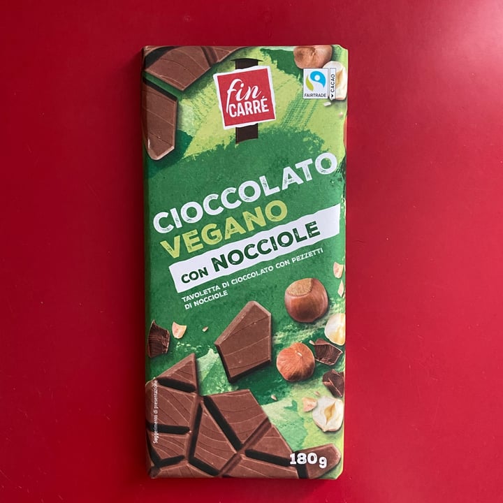 photo of Fin Carré Cioccolato con nocciole shared by @martinagianotti on  13 Apr 2022 - review