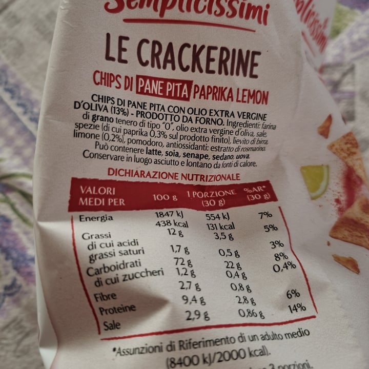 photo of I semplicissimi doria Le Crackerine Chips Di Pane Pita Paprika Lemon shared by @myriad on  26 Nov 2022 - review