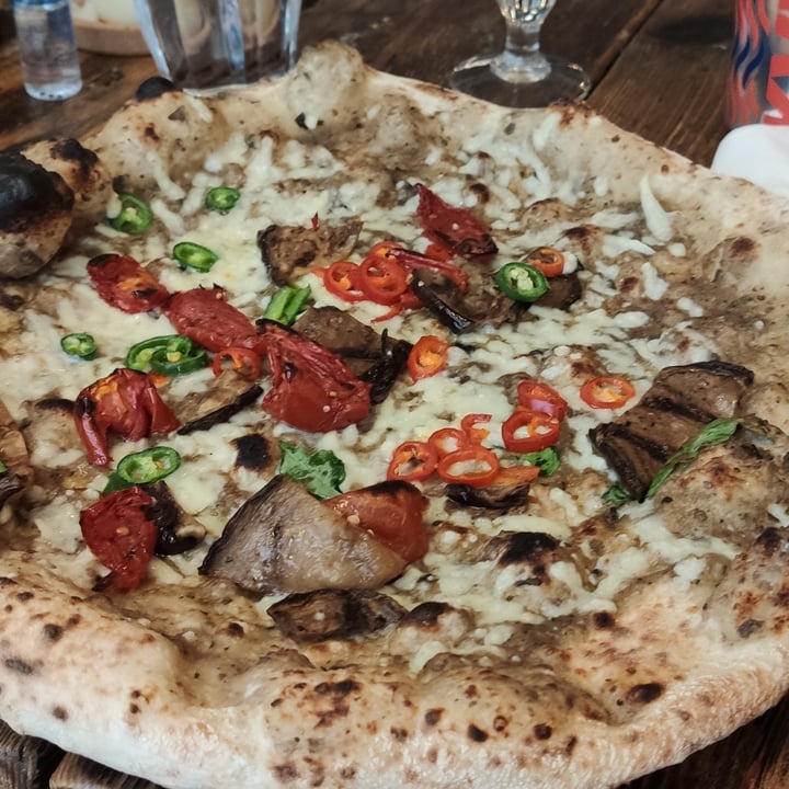 review photo of Rudy's Neapolitan Pizza - Birmingham Aubergine Puree Pizza shared by @eneriagebod on 09 Apr 2022 - review