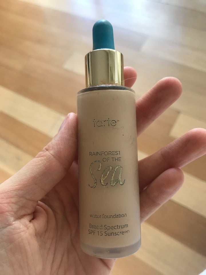 photo of Tarte Cosmetics Rainforest of the Sea Water Foundation shared by @natalianavon on  27 Mar 2020 - review